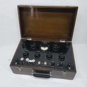 OSAW Decade Wheatstone Bridge - No. 29304, four-decade resistance bridge