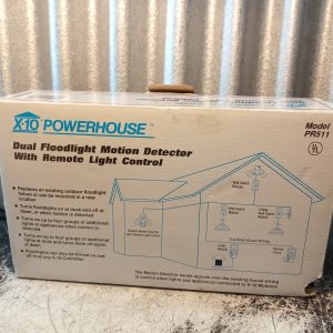 X-10 POWERHOUSE Dual Floodlight Motion Detector with Remote Light Control Model PR511