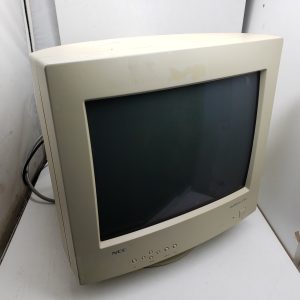 Écran - moniteur d'ordinateur cathodique CRT 17" (NEC MultiSync XV17)