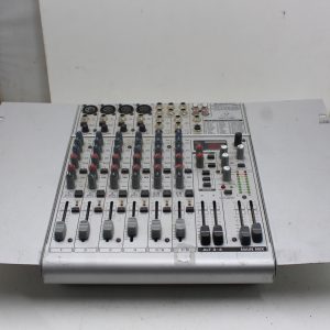 Behringer Mixer Eurorack UB1204FX-PRO