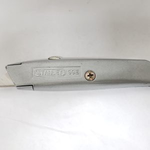 Couteau à lame rétractable 6" Stanley 99e (xacto, cutter)