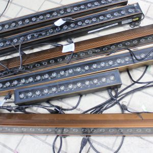 Lot de 6 Led wall washer 4series model LWW-4A-24P - 120V- 60Hz - 56W- Lens 15° - 40'' & 20''