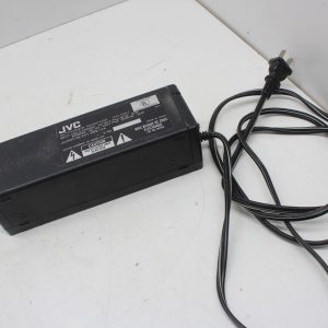 JVC Camcorder  Charger AC Power Adapter AA-V2U - 9.6V- 1.2A