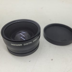Neewer Digital High Definition 0.45X Super Wide Angle lens With Macro
