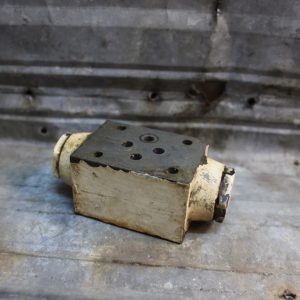 Hydraulic Control Sandwich Valve