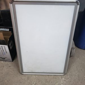 Panneau 36" x 24" avec plexiglas blanc et transparent pour table lumineuse- affichage rétroéclairé