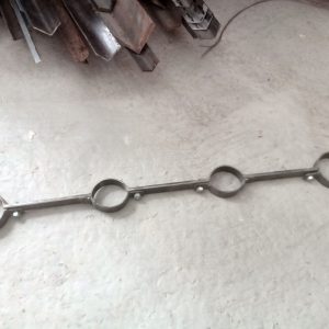 Barre de contention - Spreader bar (30" de long) avec menottes 3" en acier - solide