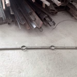 Barre de contention - 35" de long  - Spreader Bar en acier - solide