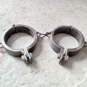 Menottes - Shackles en acier -Solide et Lourde - 2-3/4" intérieur x  1"