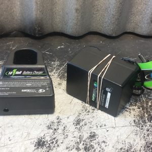 Earthwise 18-Volt NiCad Battery Charger CH91000