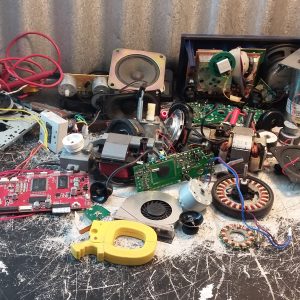 Lot d'électronique scrap - pour projet diy - rotor, gear, board, aimant...