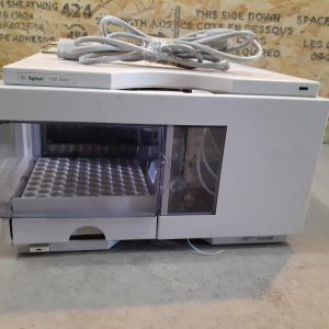 Agilent 1100 Series HPLC DEGASSER (Vacuum Degasser) G1379A - Not Fully Tested - Power On - Yellow Light