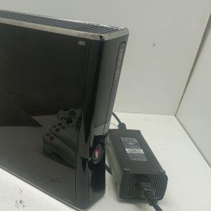Console Xbox 360 Model 1439 with power supply