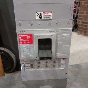 Siemens Sentron 3-Pole Circuit Breaker SCMD69800ANGT - 800AMP - 600VAC (Read Description)