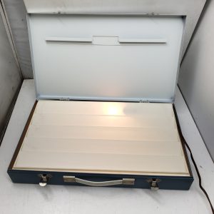 Slide sorter - metal case with a light bulb - light box