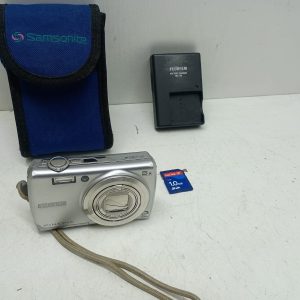 Fujifilm FinePix F100fd 12.0MP Digital Camera 5x Zoom Gray includes battery ,Charger and Cover  - tested, working