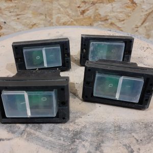 4 x Waterproof 18A AC240V DC50V on-off switch (E-T-A 3120-F521-P7T1-W19DG4)