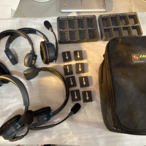 Eartec UL4S UltraLITE 4-Person System with Single-Ear Master Headset - 4 Singles