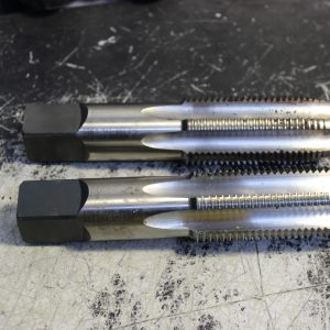 2 x UB Hand Tap 1-1/2" - 8 NS GH5