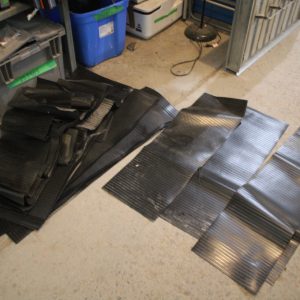 Set of 50 rubber mats 34" x 11"