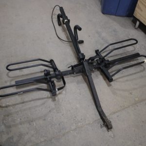 Hitch-mounted platform rack for 4 bikes (NO KEY)