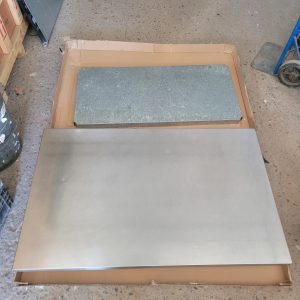 M.K.E Stainless steel commercial kitchen counter - 30'' x 4'