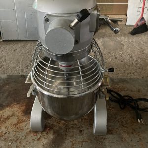 Omcan VFM10B Mixer with Guard – 110V, 1 Ph , 500W - FOR PARTS -
