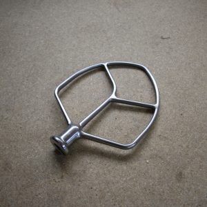Pagaie plate en acier inoxydable 7-1/2" x 5-1/2" (trou de 1/2")