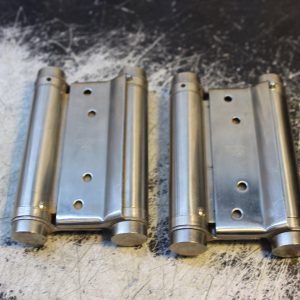Paire de charnières à ressort double action en acier inoxydable Groupco