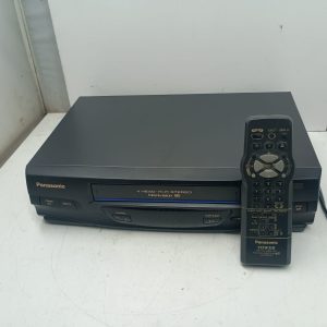Panasonic PV-V450- K avec télécommande - fonctionnel (lire la description)
