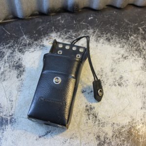 Étui en cuir noir pour radio Motorola vintage 7-1/2" x 3" x 2"