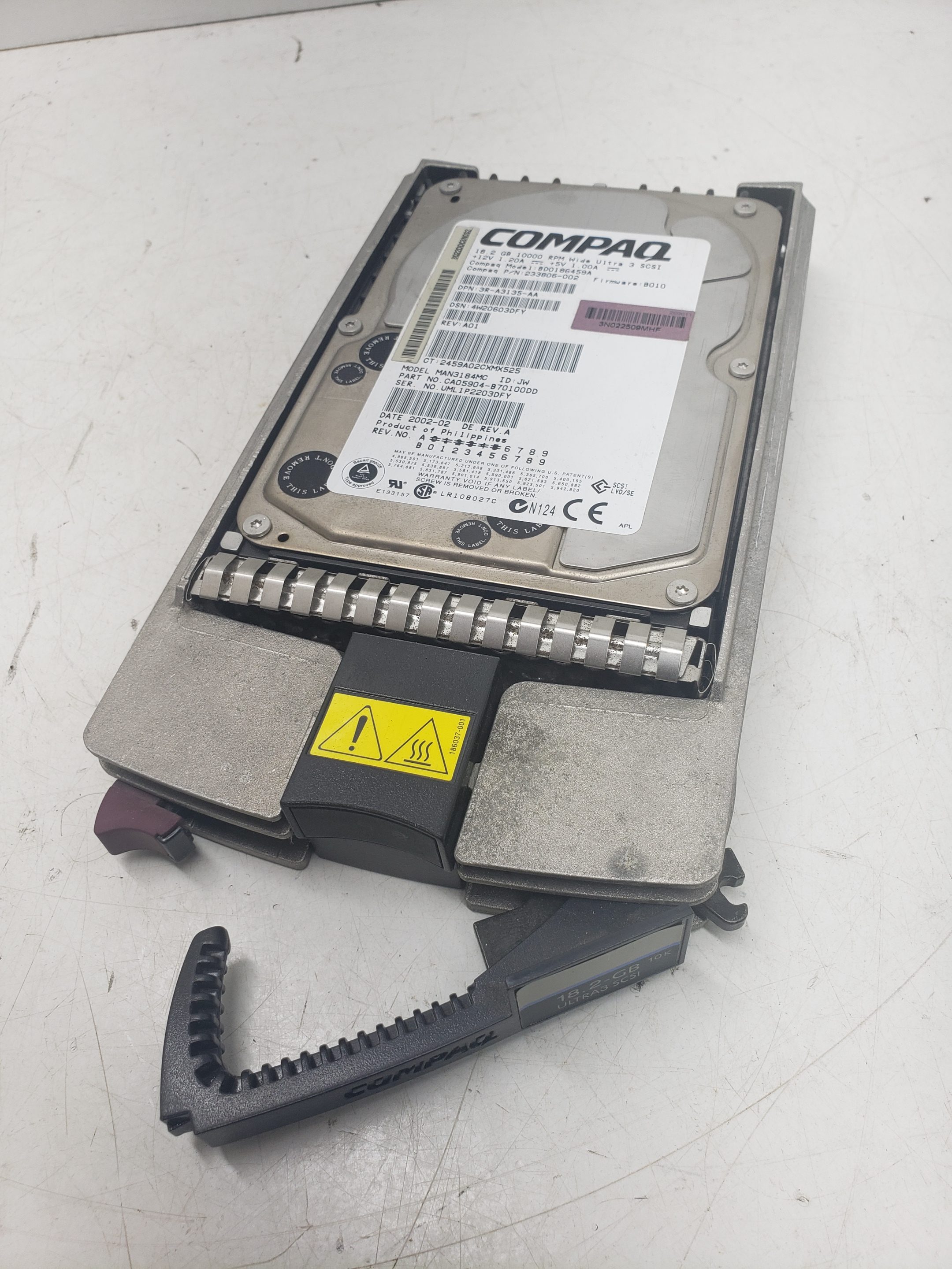 Compaq 18.2GB SCSI – 3R-A0927-AA BD0186459A 10K 3.5” MAN3184MC Hard Drive