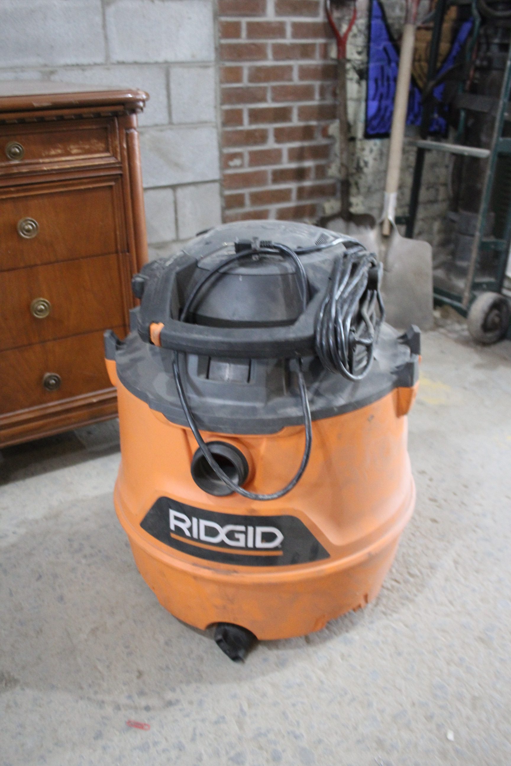 RIDGID 16 Gallon (60L) NXT Wet/Dry Vac – No wheel, no tube, no handle