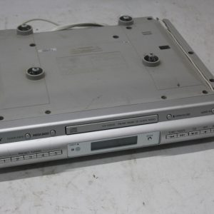 Radio-réveil sous meuble avec lecteur CD et haut-parleurs intégrés Sony ICF-CDK50