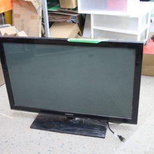 Téléviseur 42" SAMSUNG HDMI et RCA - sans télécommande