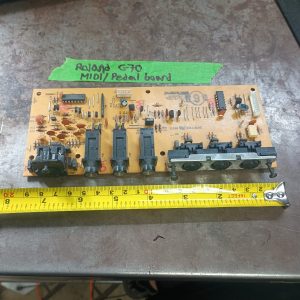 Roland G-70 MIDI / PÉDALIER