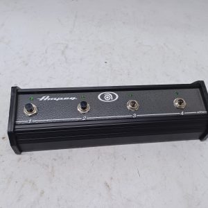 Pédale Ampeg à quatre boutons AFP4B - À réparer - Il manque 2 boutons