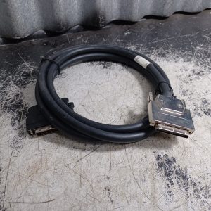 Câble SCSI-V 6FT VHDCI68-M 0,8 mm vers mâle 50 broches - Comme neuf