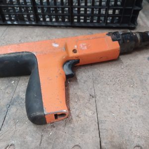 Outil à fixation par cartouche Cobra Plus Ramset non testé - Vendu en l'état