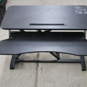 Table hydraulique réglable 32" x 16" x 30"