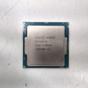 Processeur CPU Intel Xeon E3-1225 v5 3,30 GHz 4 cœurs Socket LGA1151 - SR2LJ