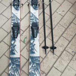 Skis All Mountain 162 cm K2 Public Enemy avec fixations (Occasion)