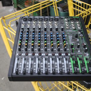 Console de mixage professionnelle à 12 canaux Mackie ProFX12v3 avec USB - Lire la description -