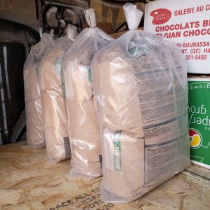 Lot de 4 sacs de mélange de mortier BETOMIX PLUS non utilisés