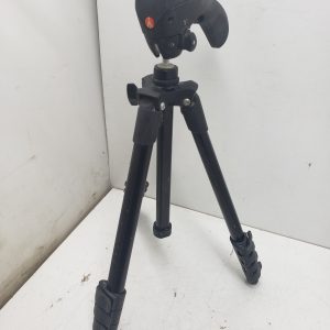 Manfrotto compact tripod MKC3-H01w/ grip head