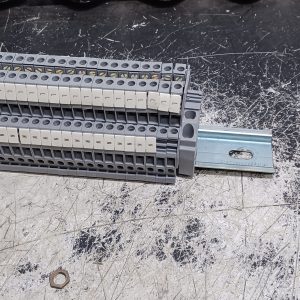 20 x Screw-Clamp DIN Rail Modular Terminal Block UK2.5B / UK2.5N with NS 35 DIN Rail