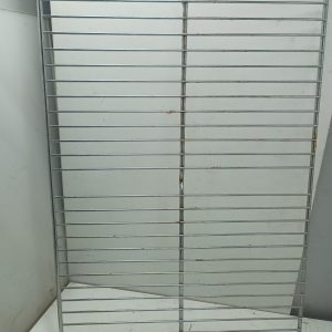 Grille de four 25” x 16 1/2” ( see photos)