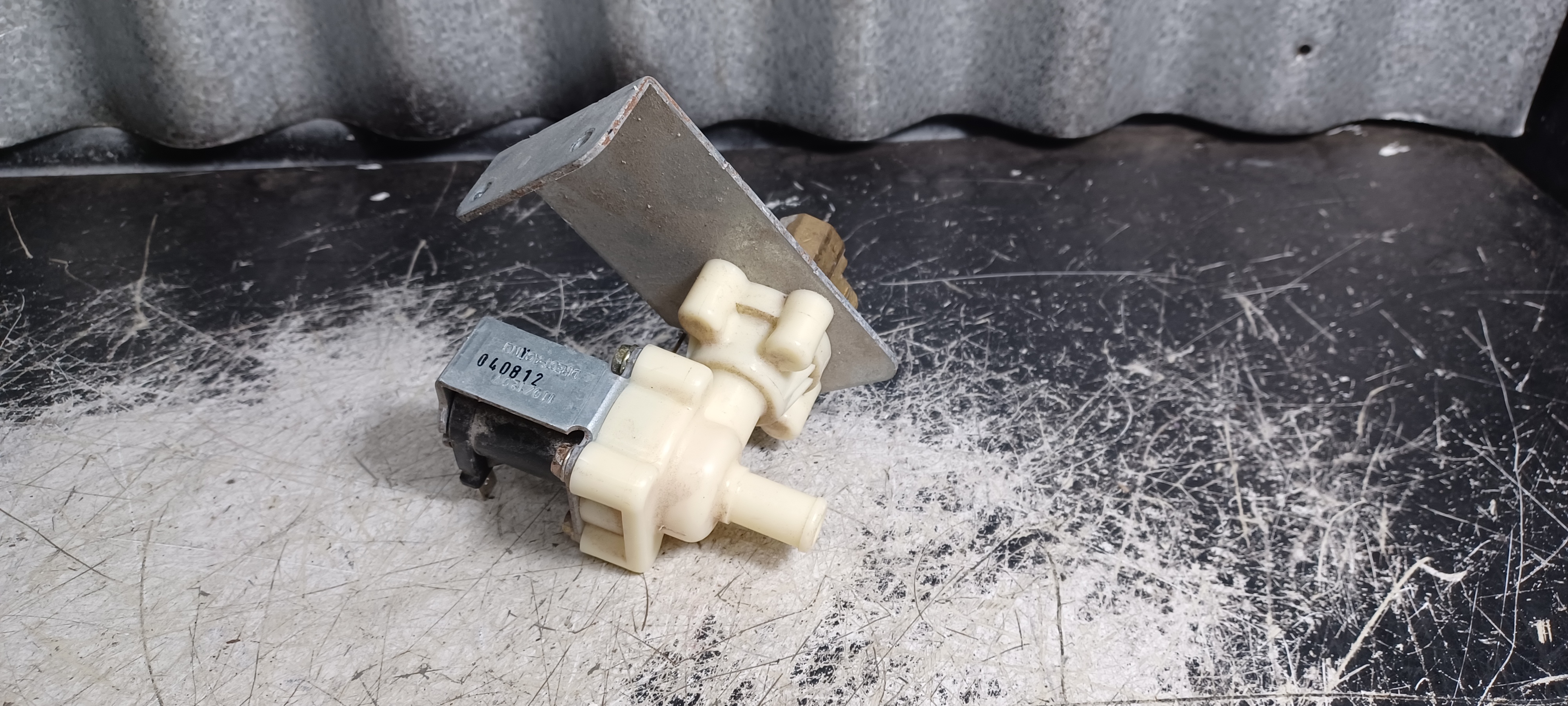 Frigidaire Dishwasher Water Inlet Valve Assembly 154445901