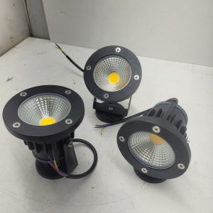 3x AC85-265V 20W 3000K IP65 Led light (new)