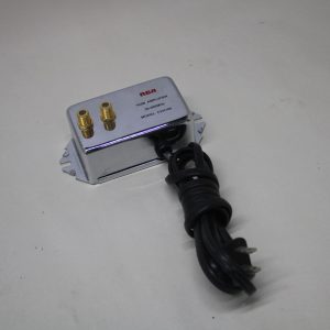 RCA 10dB Amplifier 50-900MHz Model CVH100